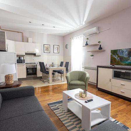 Apartman Gundulic Винковцы Экстерьер фото